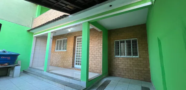 Sobrado com 3 Quartos à venda, 140m² no Santa Terezinha, Mesquita
