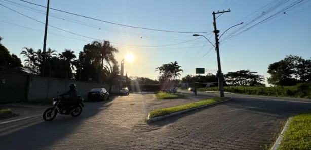 Loja / Salão / Ponto Comercial para alugar, 250m² no Vila da Rainha, Campos dos Goytacazes