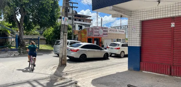 Prédio Inteiro para alugar, 60m² no Centro, Camaçari