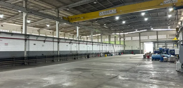 Galpão / Depósito / Armazém para venda ou aluguel, 6000m² no Jardim Limoeiro, Camaçari