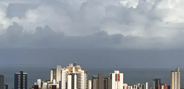 Apartamento com 3 Quartos para alugar, 127m² no João Agripino, João Pessoa