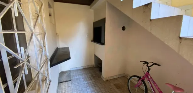 Casa com 3 Quartos para alugar, 98m² no Universitário, Chapecó