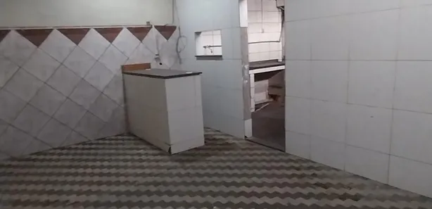 Galpão / Depósito / Armazém para alugar no Centro, Nilópolis