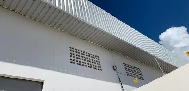 Galpão / Depósito / Armazém à venda, 600m² no Jardim América, Cabedelo