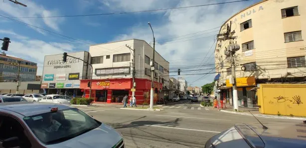 Loja / Salão / Ponto Comercial para alugar, 97m² no Aterrado, Volta Redonda