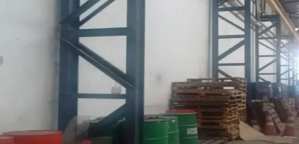 Galpão / Depósito / Armazém para venda ou aluguel, 3000m² no Siderlândia, Volta Redonda