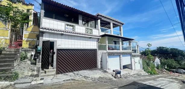 Sobrado com 2 Quartos à venda, 100m² no Belmonte, Nova Iguaçu