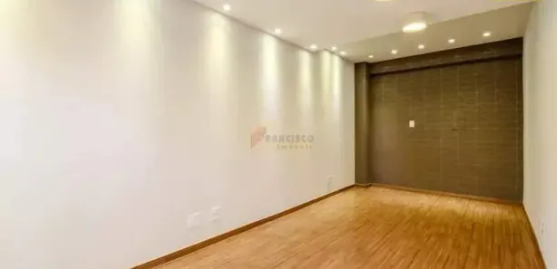 Loja / Salão / Ponto Comercial à venda, 17m² no Bom Pastor, Divinópolis