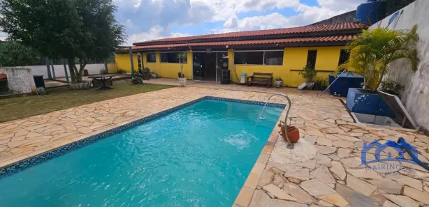 Fazenda / Sítio / Chácara com 4 Quartos à venda, 1000m² no , Mairinque