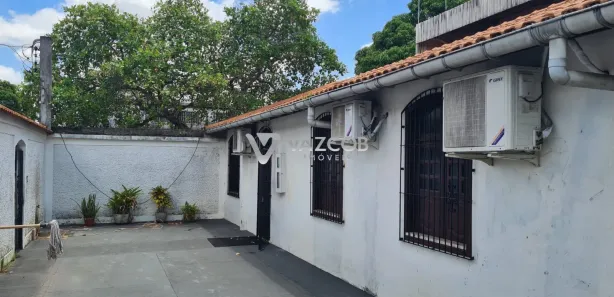 Galpão / Depósito / Armazém com 5 Quartos à venda, 950m² no Águas Lindas, Ananindeua