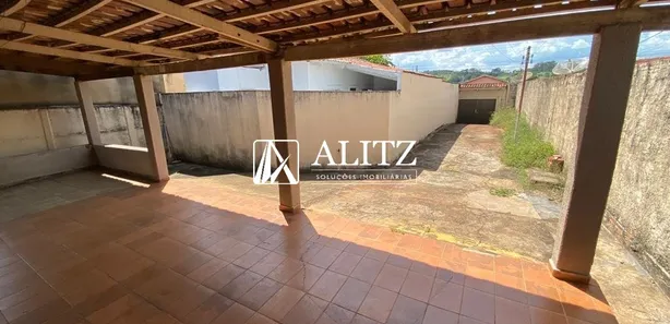 Casa com 3 Quartos à venda, 100m² no setor central, Nerópolis