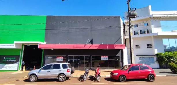 Conjunto Comercial / Sala para alugar, 262m² no Jardim Porto Alegre, Toledo