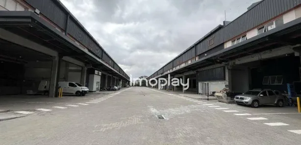 Galpão / Depósito / Armazém para alugar, 1856m² no Lapa, São Paulo