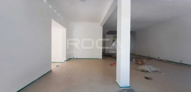 Prédio Inteiro com 3 Quartos à venda, 172m² no Centro, São Carlos