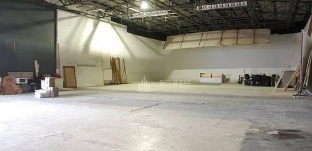 Galpão / Depósito / Armazém para alugar, 2020m² no Jardim Iracema/Aldeia, Barueri