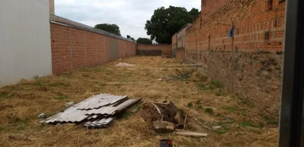Terreno / Lote / Condomínio para alugar, 308m² no Centro, Ibaté