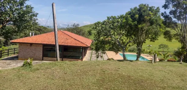 Fazenda / Sítio / Chácara com 3 Quartos à venda, 7986000m² no Parque Santo Antônio, Jacareí
