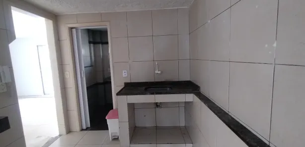 Cobertura com 2 Quartos para alugar, 45m² no Centro, Nova Iguaçu
