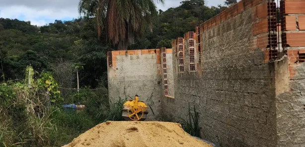 Fazenda / Sítio / Chácara à venda, 2401m² no Bom Destino, Santa Luzia
