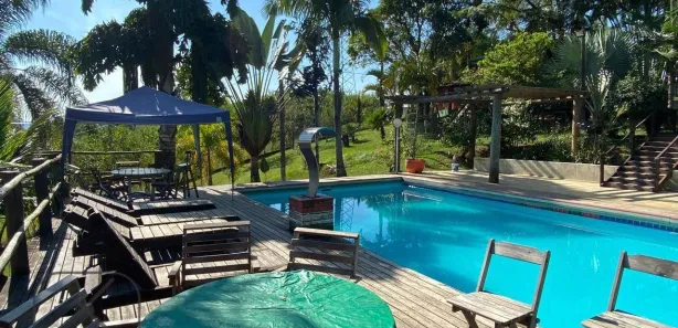 Fazenda / Sítio / Chácara com 7 Quartos à venda, 900m² no Parque Agrinco, Guararema