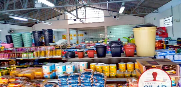 Prédio Inteiro à venda, 848m² no Guarani, Colombo
