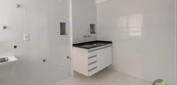 Apartamento com 3 Quartos para alugar, 107m² no Vale dos Pinheiros, Nova Friburgo
