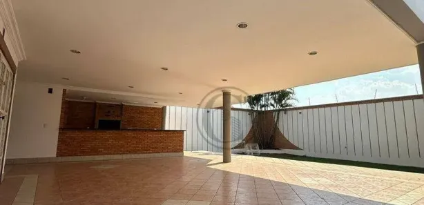 Sobrado com 4 Quartos para alugar, 569m² no Jardim São Carlos, Sorocaba