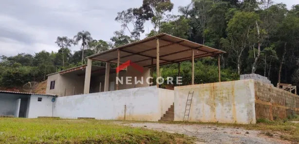 Fazenda / Sítio / Chácara à venda, 800m² no Centro, São Lourenço da Serra