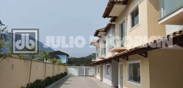 Casa de Condomínio com 3 Quartos à venda, 112m² no Cotia, Guapimirim