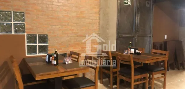 Prédio Inteiro para alugar, 300m² no Centro, Ribeirão Preto