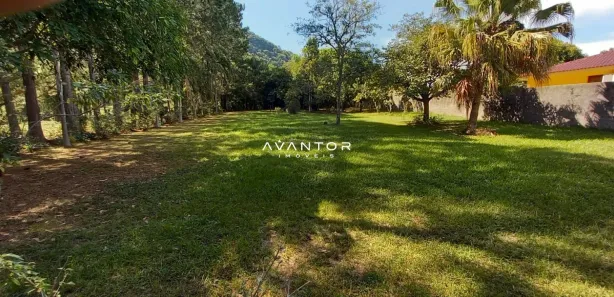 Terreno / Lote / Condomínio à venda, 1368m² no Chácara das Flores, Santa Maria