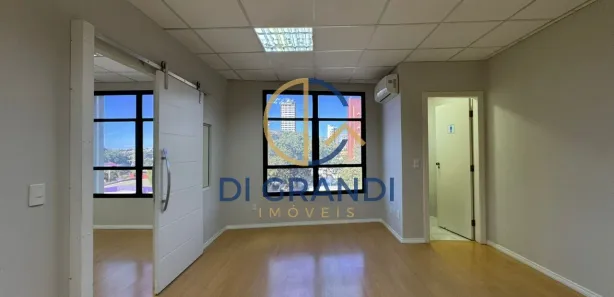 Conjunto Comercial / Sala para alugar, 46m² no Cambuí, Campinas