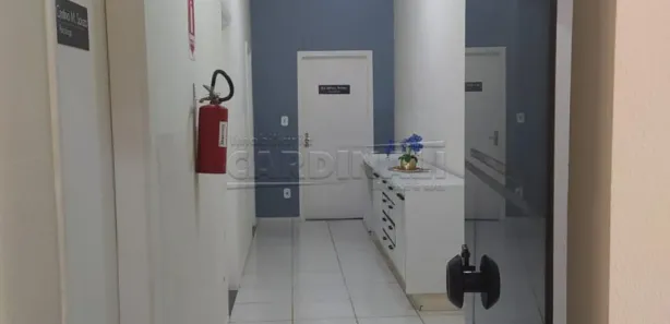Conjunto Comercial / Sala para alugar, 24m² no Centro, Araraquara
