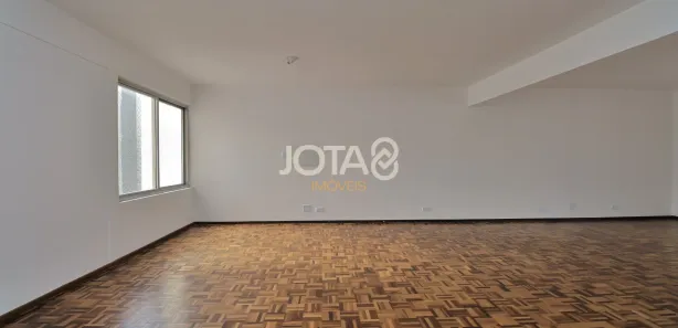 Conjunto Comercial / Sala para alugar, 55m² no Centro, Curitiba