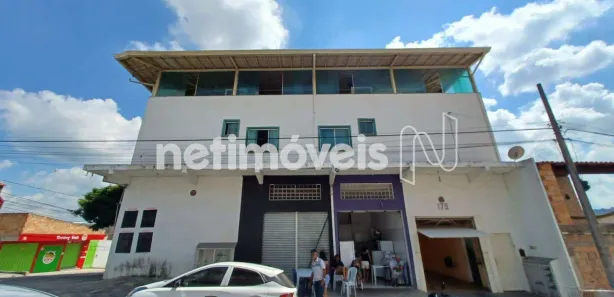 Prédio Inteiro com 10 Quartos à venda, 912m² no Vida Nova, Vespasiano
