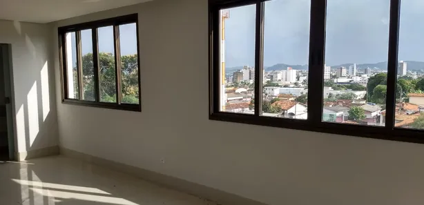 Apartamento com 3 Quartos para alugar, 90m² no Boa Vista, Sete Lagoas