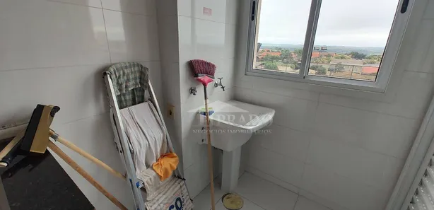 Apartamento com 3 Quartos à venda, 74m² no Vila Martins, Ibiporã