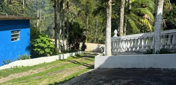 Fazenda / Sítio / Chácara com 6 Quartos à venda, 3000m² no Sítio Tres Nascentes, Juquitiba