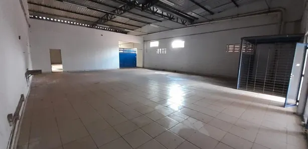 Galpão / Depósito / Armazém à venda, 492m² no Jardim São Cristóvão, São Luís