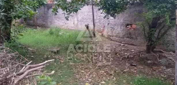 Terreno / Lote / Condomínio com 1 Quarto à venda, 345m² no Vila Rosali, São João de Meriti