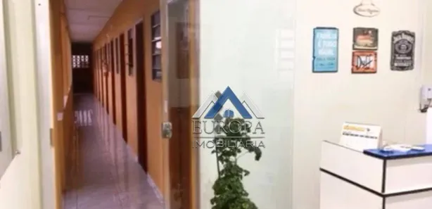 Hotel / Motel / Pousada com 14 Quartos à venda, 247m² no Sertaneja, Sertaneja