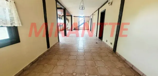 Sobrado com 3 Quartos à venda, 250m² no Caraguatá, Mairiporã