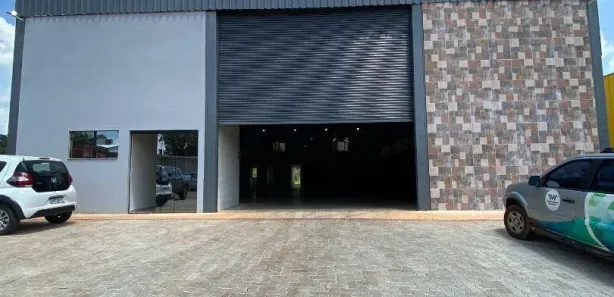 Galpão / Depósito / Armazém para venda ou aluguel, 750m² no Fernão Dias, Igarapé