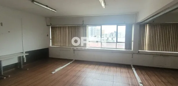 Conjunto Comercial / Sala à venda, 100m² no Centro, Canoas