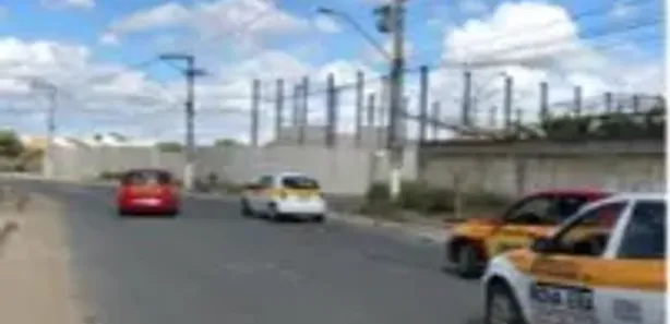Terreno / Lote / Condomínio para alugar, 10m² no Parque Aurora, Campos dos Goytacazes