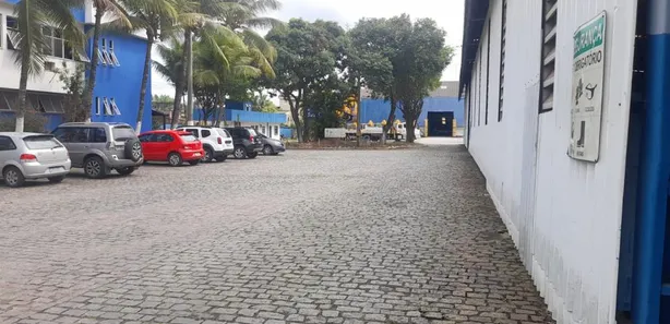 Galpão / Depósito / Armazém para venda ou aluguel, 10000m² no Vila São Luís, Duque de Caxias