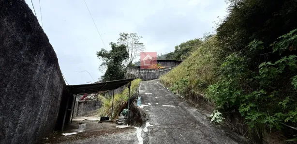 Casa com 4 Quartos para alugar, 250m² no Quitandinha, Petrópolis