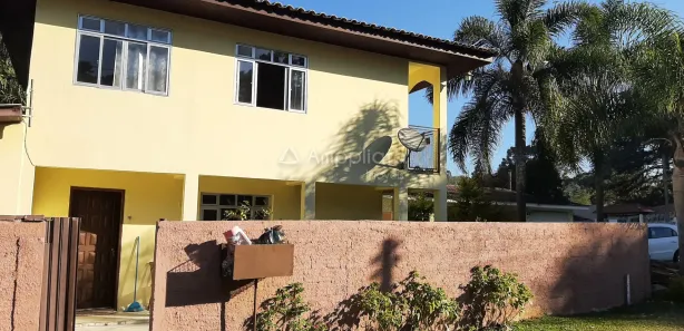 Sobrado com 3 Quartos à venda, 135m² no Paiol de Baixo, Campina Grande do Sul