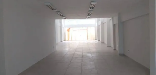 Loja / Salão / Ponto Comercial para alugar, 250m² no Centro, Caçapava