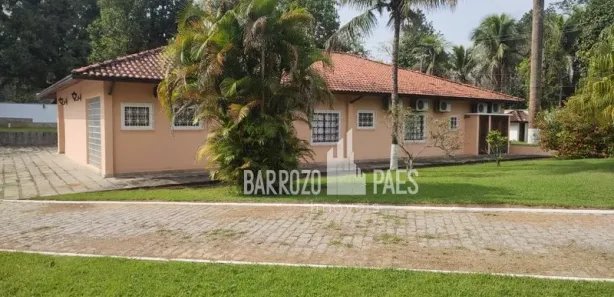Fazenda / Sítio / Chácara com 4 Quartos à venda, 3000m² no Papucaia, Cachoeiras de Macacu